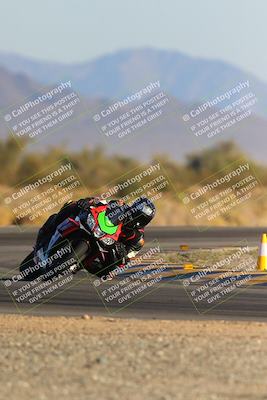 media/Dec-09-2023-SoCal Trackdays (Sat) [[76a8ac2686]]/Turn 15 Set 2 (245pm)/